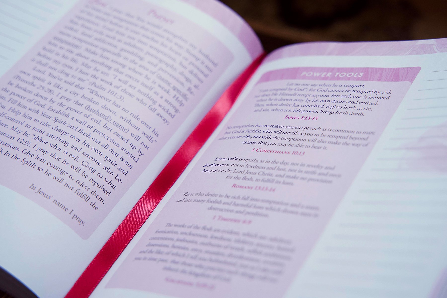 Interior photo of The Power of a Praying Wife Note-Taking Edition 2